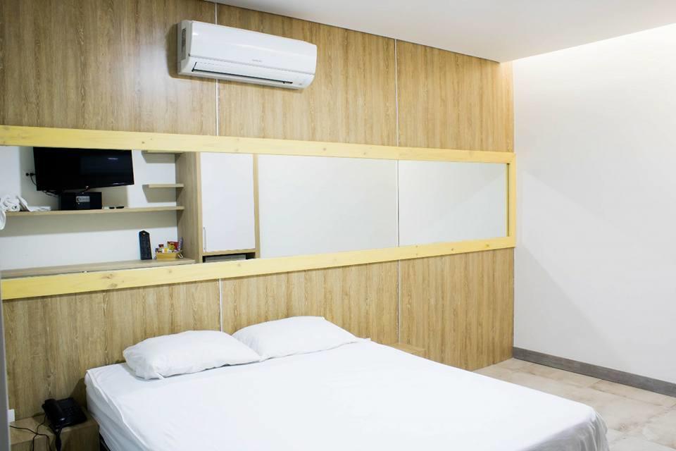 Hotel Piso 12 Bello Exterior photo